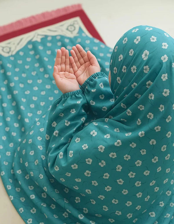 NAMAZ CHADDAR - GRACE IN PRAYER