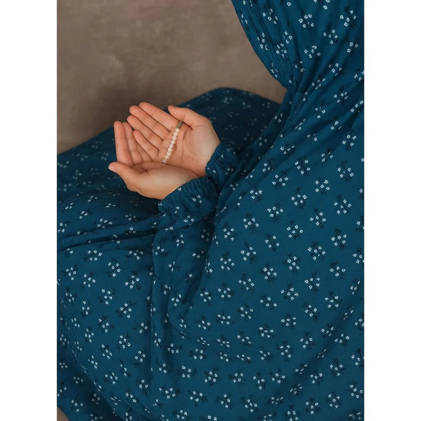 NAMAZ CHADDAR - GRACE IN PRAYER